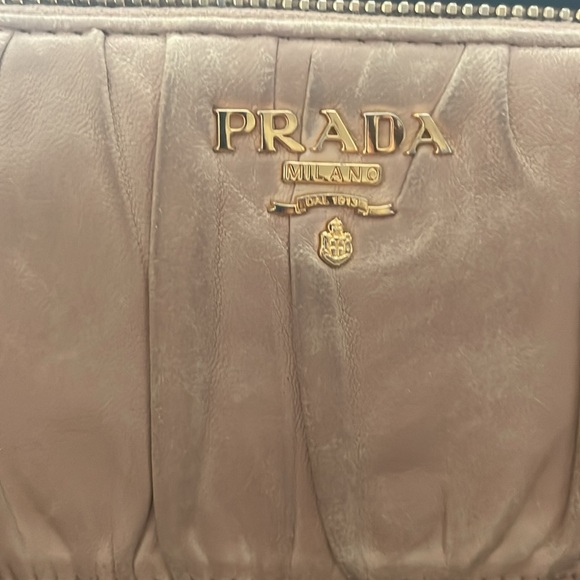 prada nappa zip around wallet - Picture 2 of 12